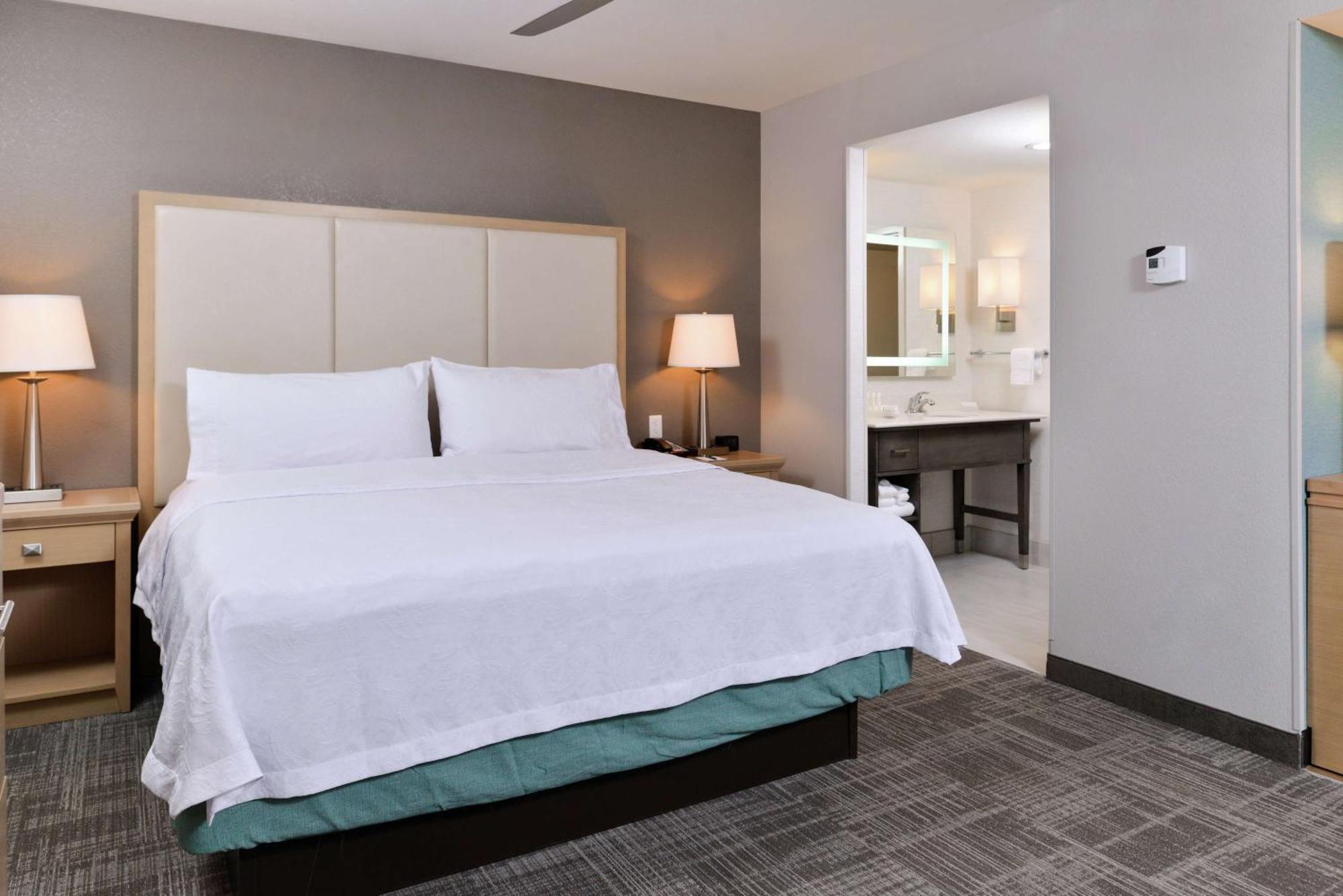 Homewood Suites Des Moines Airport מראה חיצוני תמונה